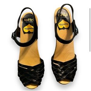 Swedish Hasbeens Sky High Strap Sandals Peep Toe Braided Black Leather 41/US11